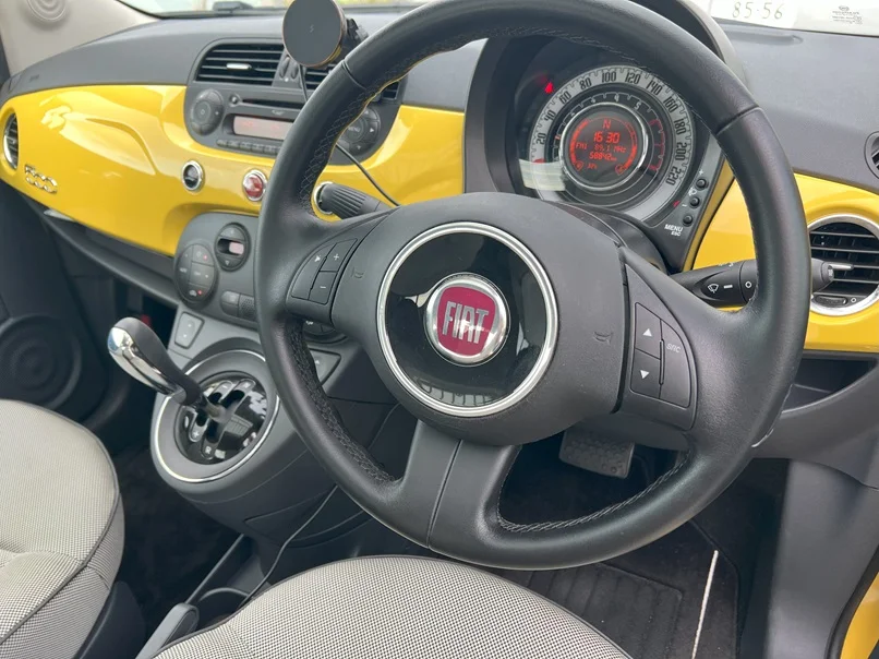 FIAT500 Yellow